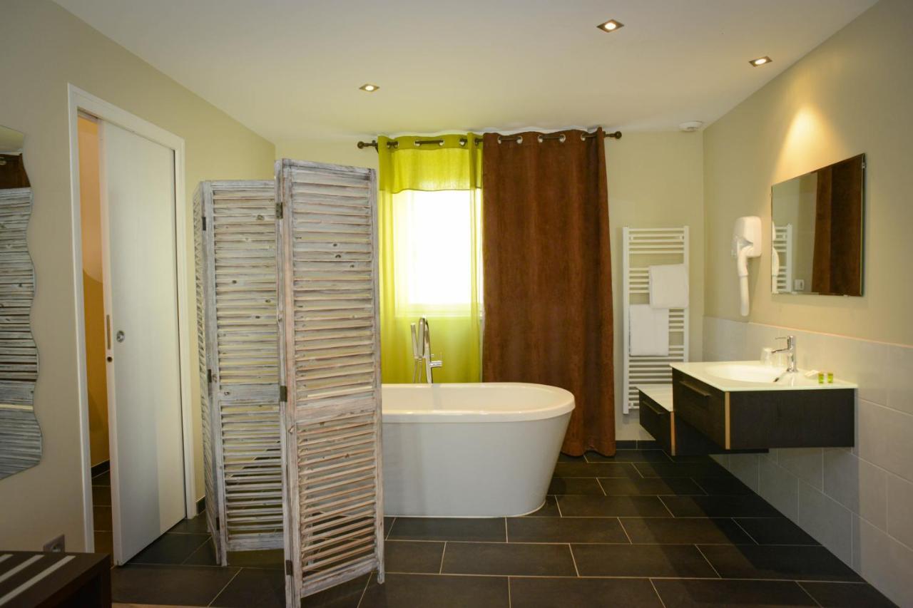 Logis Hotel Restaurant L'Auberge Normande Carentan Buitenkant foto